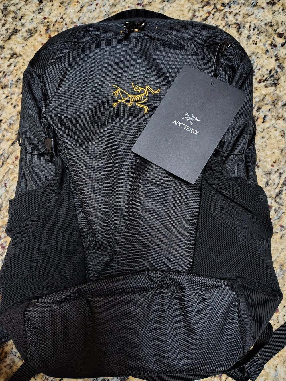 Arc'teryx Mantis 16 Backpack in Black